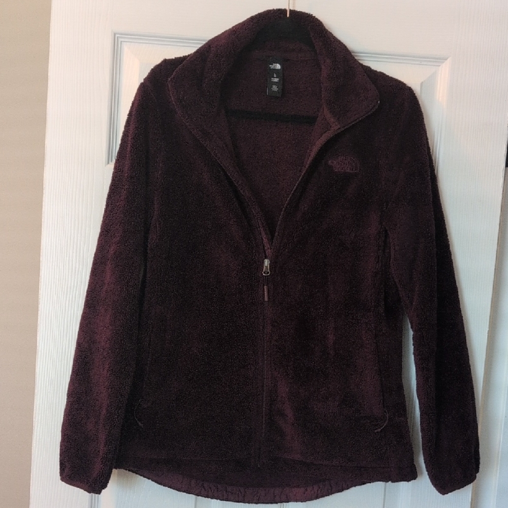 The North Face Women's Teddy Jacket in Rich Burgundy